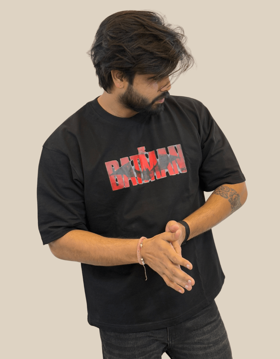 The Ugly's exclusive Batman oversized T-shirt - 𝕋𝕙𝕖𝕦𝕘𝕝𝕪.𝕚𝕟