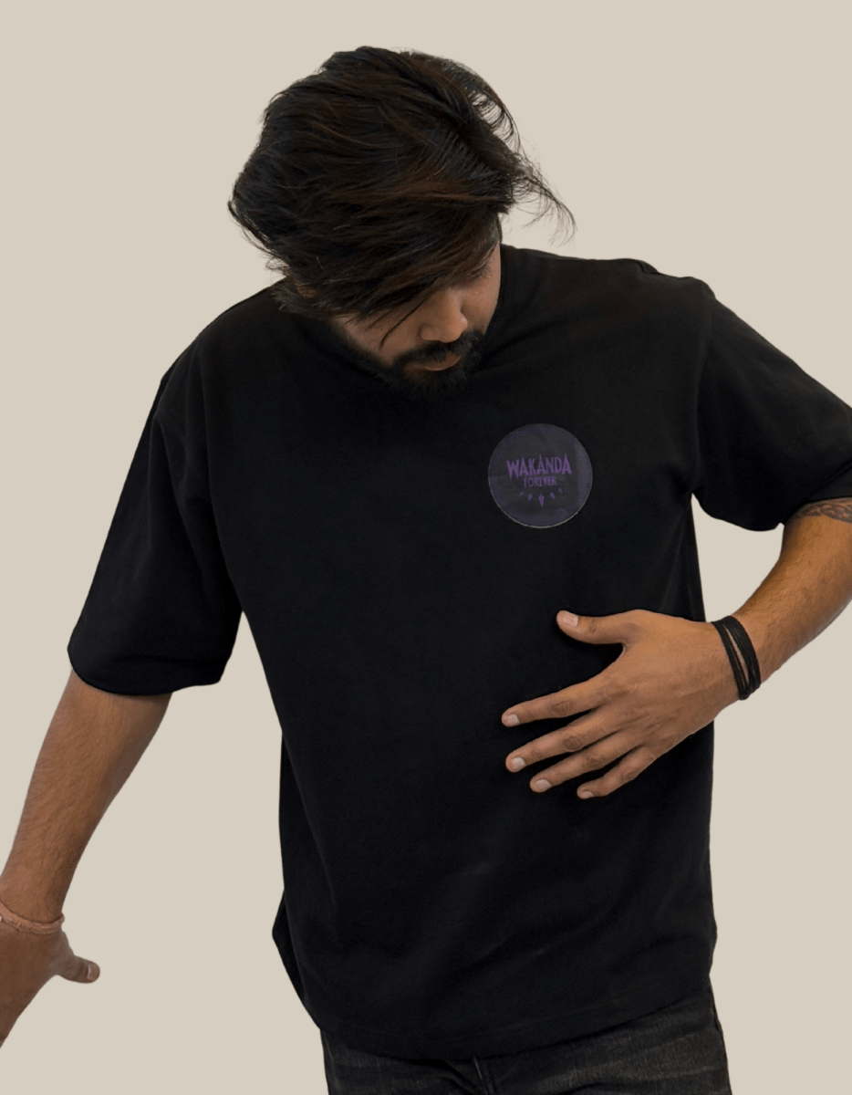 The Ugly’s exclusive Black Panther oversized T-shirt - 𝕋𝕙𝕖𝕦𝕘𝕝𝕪.𝕚𝕟